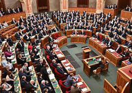 المجر تصادق على انضمام السويد إلى "الناتو"