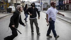 الاحتلال يقتحم مقر الوحدة القانونية للجنة إعمار الخليل