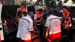 الهلال الأحمر:  قتل واعتقال .. الاحتلال يستهدف الكوادر الطبية