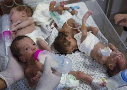 استشهاد 6 أطفال نتيجة الجفاف وسوء التغذية بمستشفى كمال عدوان شمال غزة