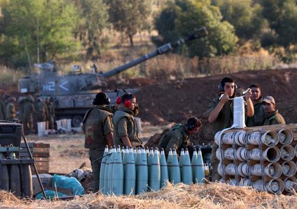 مسؤولون أمريكيون: إسرائيل قد تقدم على توغل بري في لبنان خلال أشهر