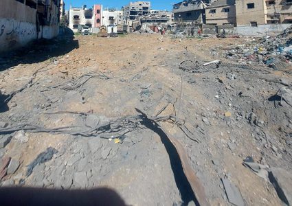 آثار الدمار في المنازل والشوارع والبنية التحية جراء توغل الاحتلال في حي الزيتون