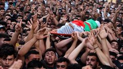 تشييع جثمان الشهيد محاميد في مخيم نور شمس