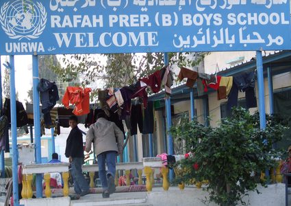 مفوض الأونروا يثمن قرار المفوضية الأوروبية صرف 50 مليون يورو للوكالة