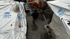 مصر تستأنف غدا إسقاط المساعدات الإنسانية في غزة بمشاركة الإمارات والأردن