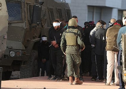 عدة اقتحامات واعتقالات في الضفة ...  أكثر من 7335 حالة اعتقال منذ 7 أكتوبر