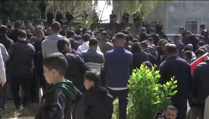 تشييع جثمان الشهيد الفتى محمد الديك في كفر نعمة غرب رام الله