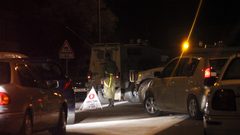 وسط انتشار للمستوطنين.. الاحتلال يغلق طريق رام الله نابلس