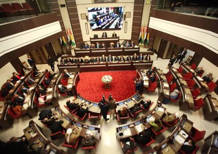 كردستان العراق يحدد موعدا جديدا لانتخاباته البرلمانية بعد تأجيلها