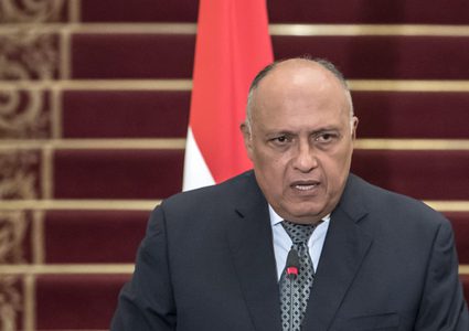 وزير الخارجية المصري: المفاوضات لم تصل حتى الآن لـ"نقطة اتفاق" لوقف النار في غزة