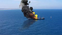 القوات اليمنية تستهدف سفينة إسرئيلية وتنفذ عملية ضد سفن حربية أميركية