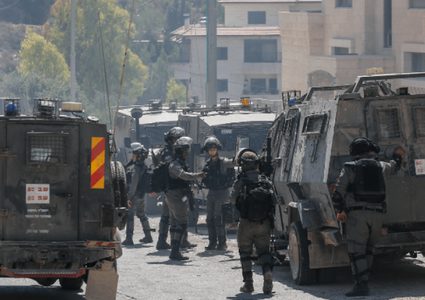 الاحتلال يقتحم سطح مرحبا ويداهم منزلا