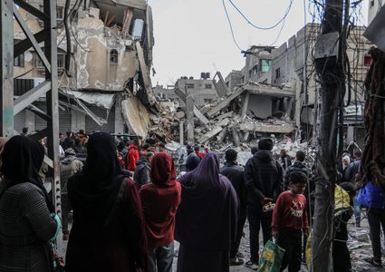 تلفزيون مصري: وفد حماس يغادر القاهرة للتشاور حول هدنة في غزة