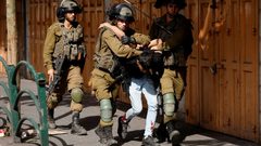 الاحتلال اعتقل 7490 مواطنا من الضفة منذ السابع من تشرين الأول الماضي