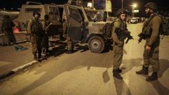 الاحتلال يشدد الإجراءات العسكرية في حاجز الحمرا