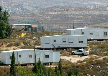 مستوطنون يشرعون بإقامة بؤرة استيطانية في الأغوار الشمالية