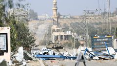 شهداء وجرحى في  قصف الاحتلال منازل في مخيم النصيرات وسط القطاع