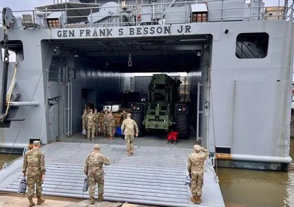 سفينة أميركية تتجه إلى شرق المتوسط حاملة معدات لبناء ميناء عائم على ساحل غزة