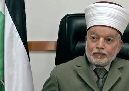 مفتي القدس والديار الفلسطينية: غدا الإثنين أول أيام شهر رمضان المبارك
