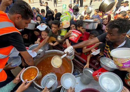 الهيئة المستقلة: يجب وقف قتل المدنيين تجويعاً وتعطيشاً