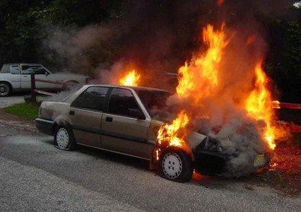 مستوطنون يهاجمون بلدة قصرة جنوب نابلس ويستولون على مركبة