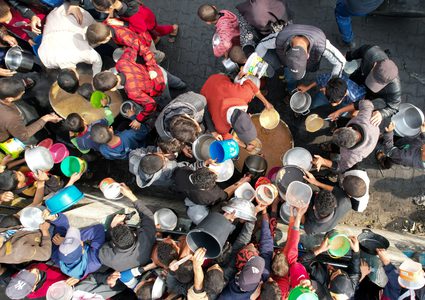 بوريل: المجاعة بغزة تستخدم كسلاح حرب