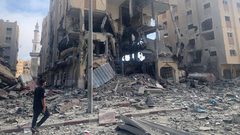 الدفاع المدني في غزة لـ"النجاح": 8000 مواطن ما زالوا تحت الأنقاض