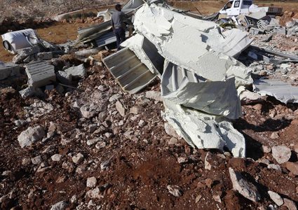 الاحتلال يهدم غرفتين زراعيتين وبئر مياه في قبلان جنوب نابلس