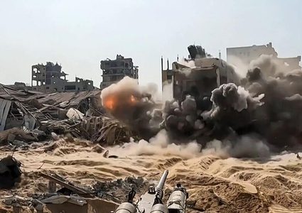 ابو ردينة: اذا شنت اسرائيل هجوما بريا على رفح فستصل الامور الى اللاعودة