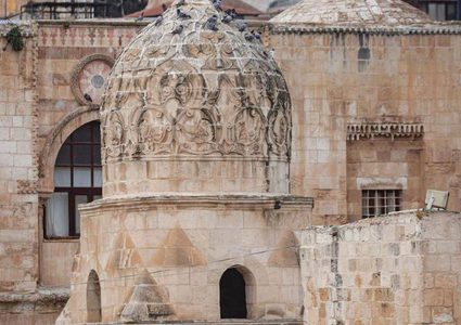 80 ألفاً يؤدون صلاة الجمعة الأولى من رمضان في المسجد الأقصى