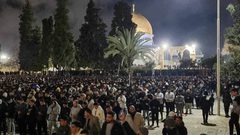 90 ألف مصل أدوا صلاتي العشاء والتراويح في المسجد الأقصى المبارك