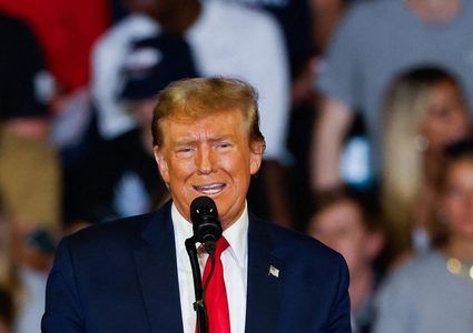 ترامب يدعو نتنياهو إلى إنهاء الحرب سريعاً والعودة للسلام