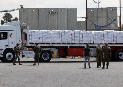 "أوكسفام": إسرائيل تتعمد عرقلة إدخال المساعدات إلى غزة