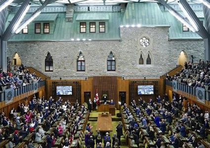 البرلمان الكندي يمرر اقتراحا يدعو لحل الدولتين