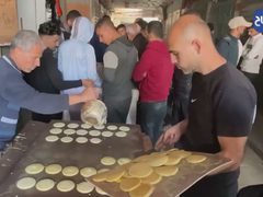 القطايف في غزة: حلاوة رمضان تتحدى مرارة الحرب