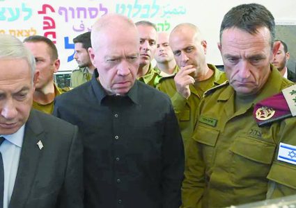 الإعلام العبري: توتر نتنياهو والأمن الإسرائيلي حول وفد التفاوض في واشنطن