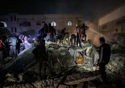 شهداء وإصابات في غارة إسرائيلية شمال رفح