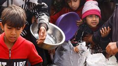 هنا مخيم جباليا.. حيث تخلو موائد الإفطار من الطعام