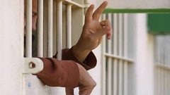 المعتقل هاني خمايسة من اليامون يدخل عامه الـ22 في الأسر