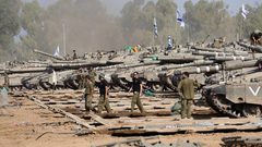 الإعلام العبري: نخشى أن ينعكس التوتر حول اقتحام مدينة رفح على الدعم الأمريكي