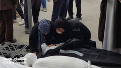 الاحتلال الإسرائيلي يرتكب مجزرة في رفح فجر اليوم بعد قصف منزل لعائلة ابو نقيرة بداخله عشرات النازحين مما ادى الى استشهاد ٢٠ شخصاً بينهم اطفال ونساء واصابة العشرات.