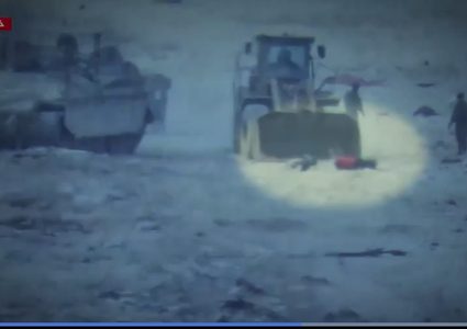 فيديو جديد يوثق جريمة إعدام نفذها جنود الاحتلال بحق مدنيين عائدين لشمال غزة