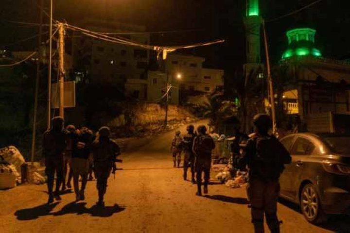 قوات الاحتلال تعتدي على مسجد في تقوع جنوب شرق بيت لحم