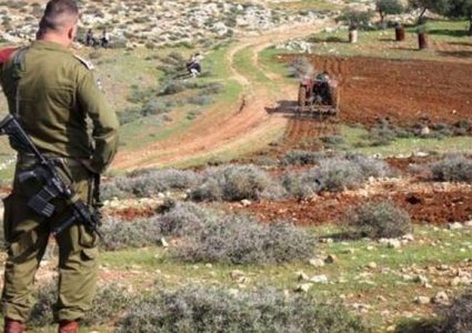 الاحتلال يخطر بلدية عقربا بالاستيلاء على آلاف الدونمات من الأغوار