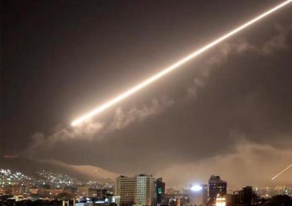 عدد من الشهداء في غارة اسرائيلية استهدفت ريف حلب