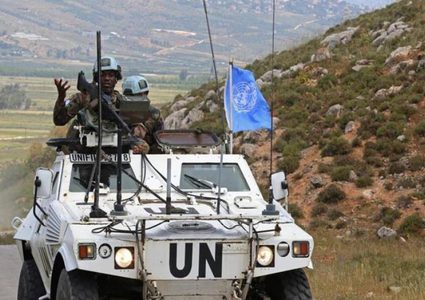 إصابة ثلاثة ضباط من "اليونيفيل" ومترجم لبناني في قصف الاحتلال جنوب لبنان