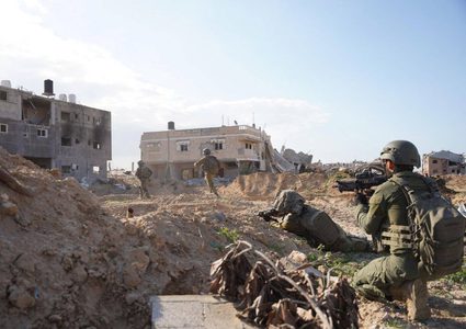 الاحتلال يعلن مقتل أحد جنوده خلال معارك مع المقاومة جنوب قطاع غزة