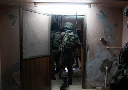 "توزيع منشورات تهديدية"و اعتقالات من مخيم شعفاط