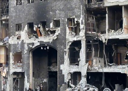 مدير مجمع الشفاء: الدمار في المجمع يجعل من غير الممكن العمل فيه مجددا