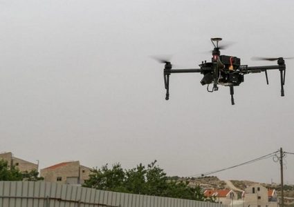 الإعلام العبري: سقوط مسيّرة في مطار رامون دون إصابات